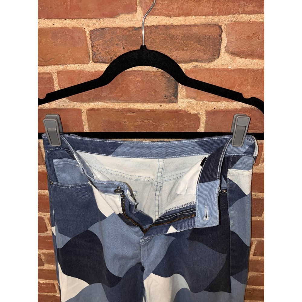 Blue White‎ Diamond Pattern Wide Leg Jeans - Picture 6 of 9